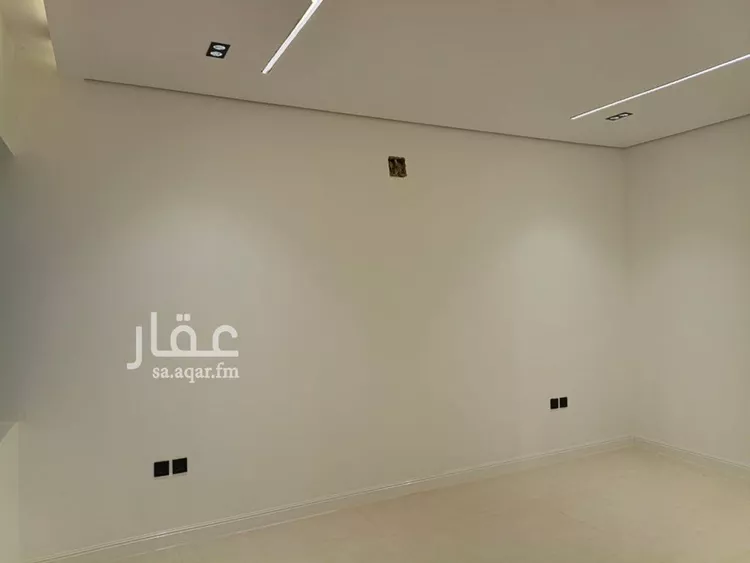 شقة للبيع في شارع سعيد الماجد, حي عكاظ, مدينة الرياض, منطقة الرياض صورة 3