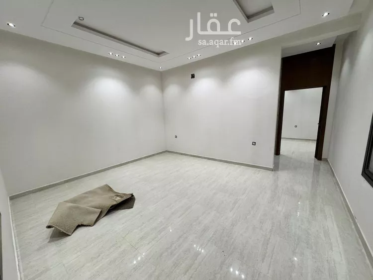 دور للبيع في شارع اللثامة, حي الحزم, مدينة الرياض, منطقة الرياض صورة 3