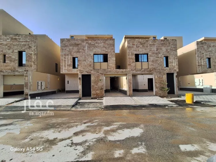 دور للبيع في شارع نصر الجيلاني, حي طويق, مدينة الرياض, منطقة الرياض