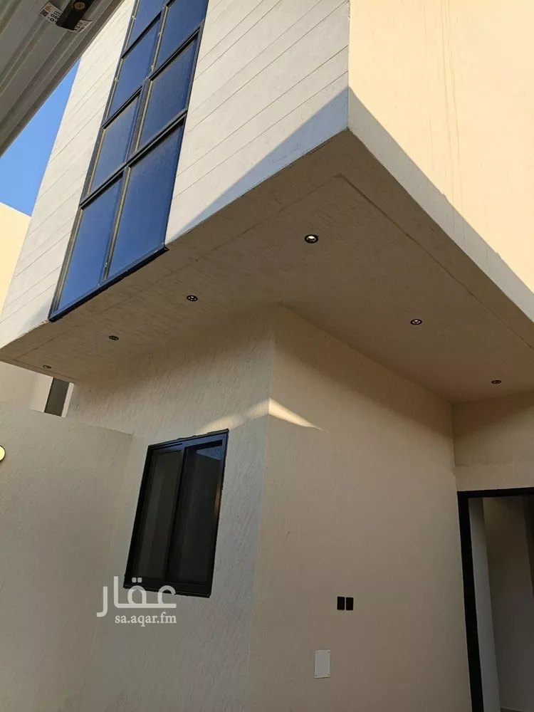 دور للبيع في شارع عبيدالله بن أبي الفرج, حي السويدي, مدينة الرياض, منطقة الرياض صورة 2