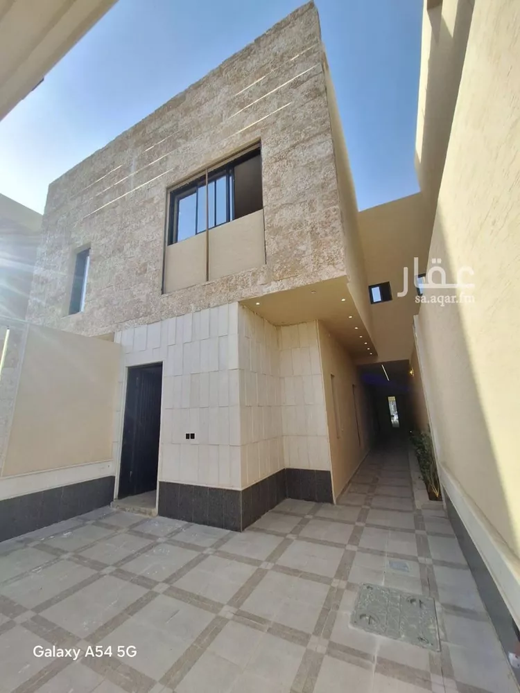 دور للبيع في شارع نصر الجيلاني, حي طويق, مدينة الرياض, منطقة الرياض صورة 4