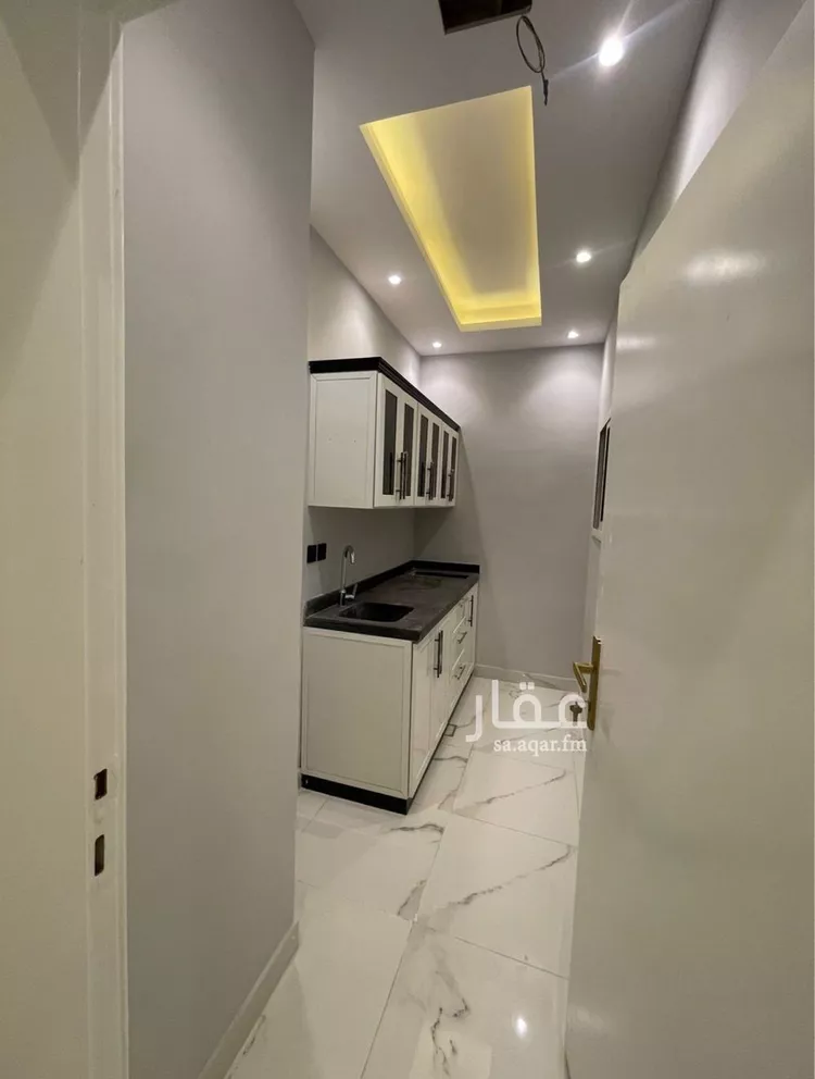 شقة للإيجار في شارع طريق الملك عبد الله, حي مغرزات, مدينة الرياض, منطقة الرياض صورة 4