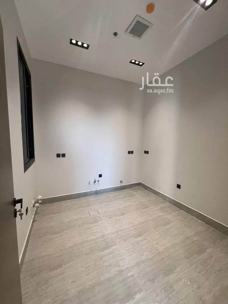 شقة للبيع في شارع المنقلة, حي اليرموك, مدينة الرياض, منطقة الرياض صورة 3