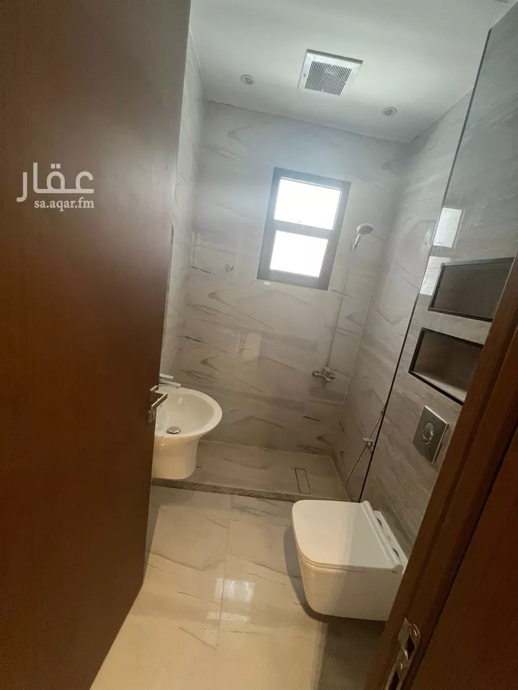 Floor for Sale in Riyadh Ar Rimal صورة 3