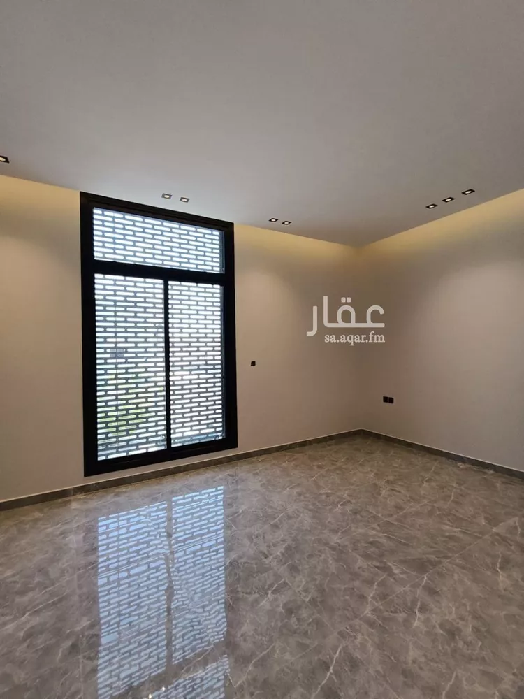 فيلا للبيع في شارع شمس الدين الحريري, حي الملك فيصل, مدينة الرياض, منطقة الرياض صورة 5