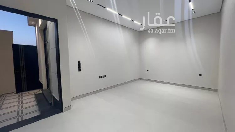 فيلا للبيع في شارع محمد عبد الرحمن, حي المعيزيلة, مدينة الرياض, منطقة الرياض 7