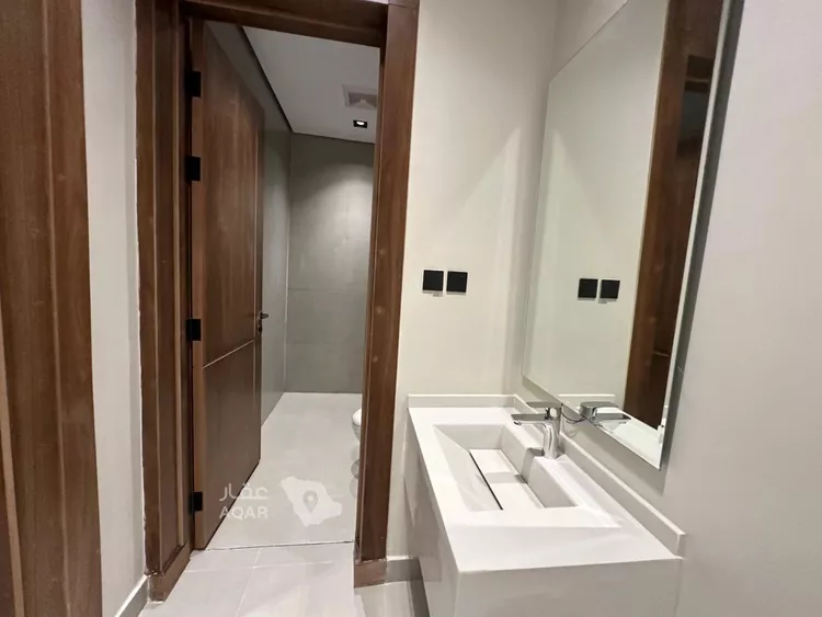 فيلا للبيع في شارع رقم 379, حي المونسية, مدينة الرياض, منطقة الرياض صورة 2