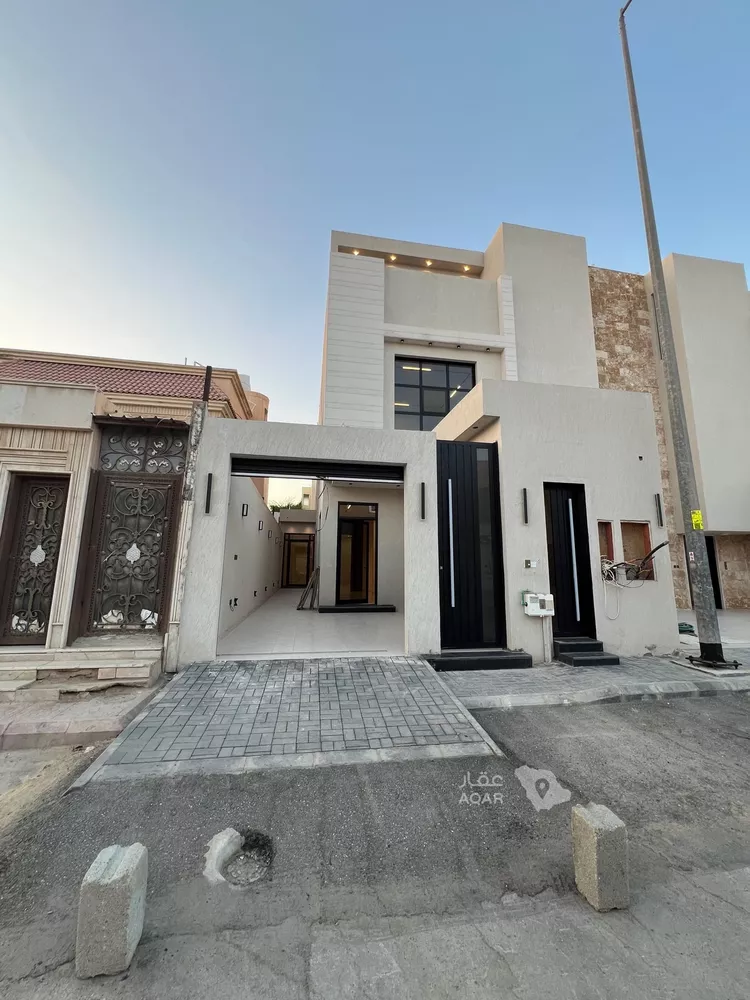 Floor for Sale in Riyadh Al Khaleej