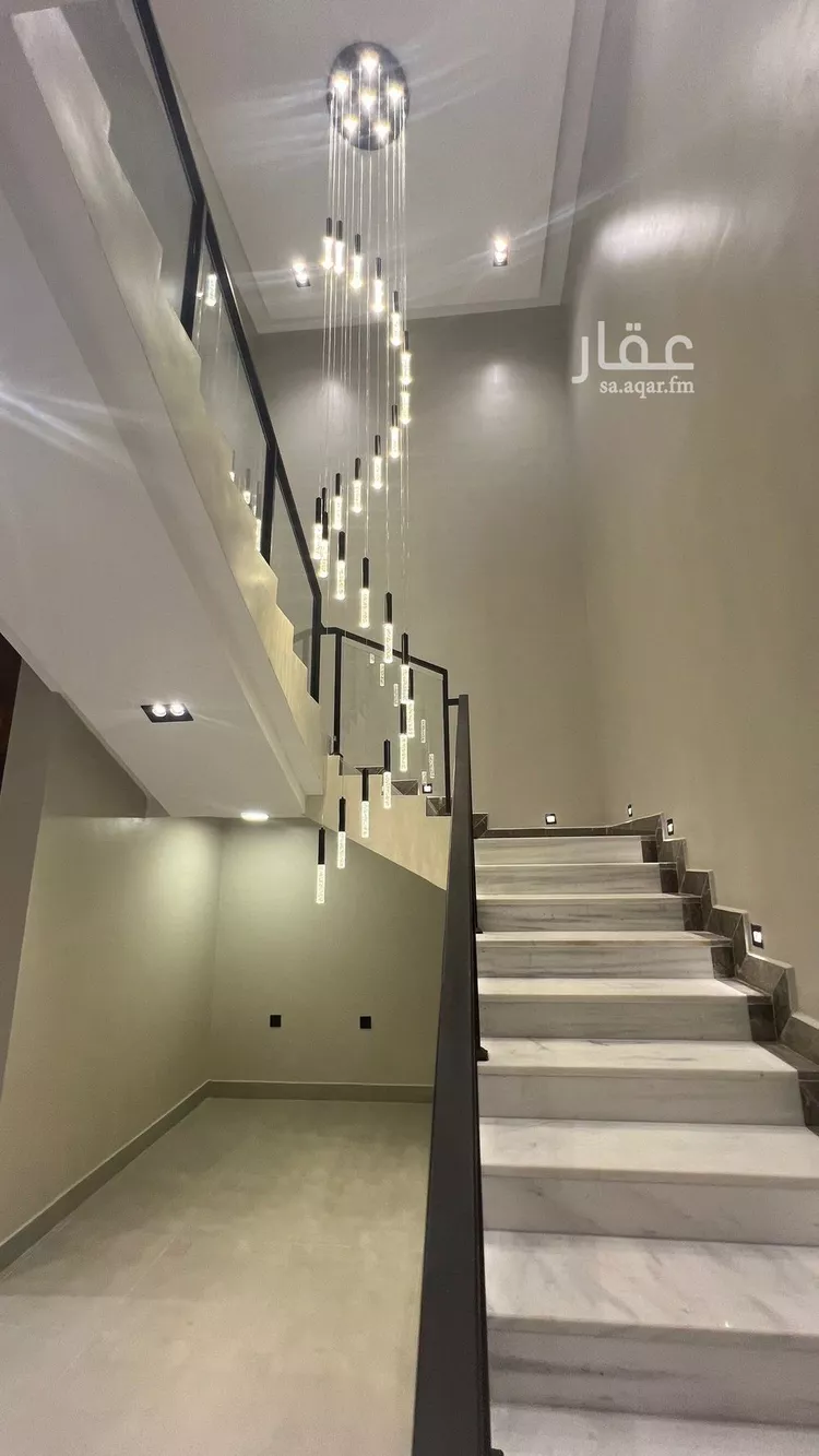 فيلا للبيع في شارع رقم 379, حي المونسية, مدينة الرياض, منطقة الرياض صورة 3