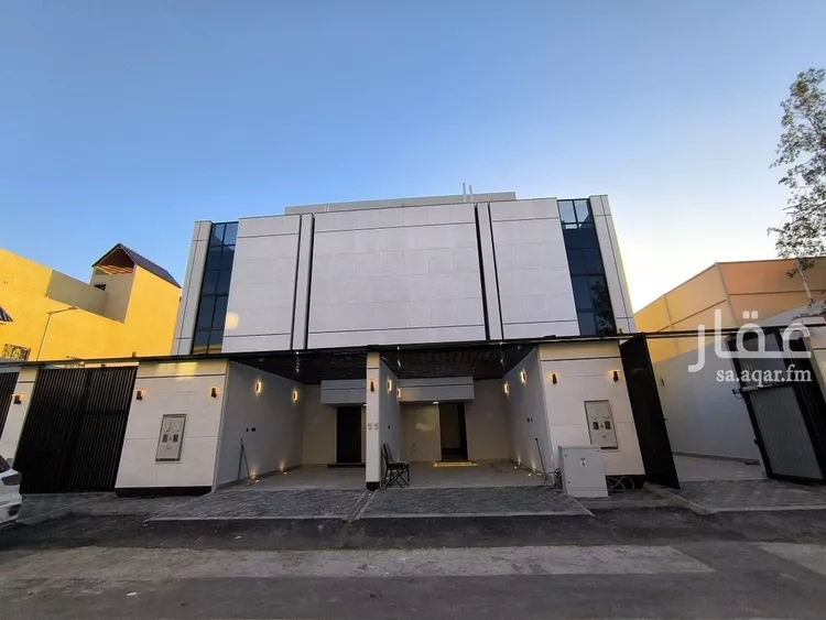 دور للبيع في شارع حمدان بن ذي النون, حي الرمال, مدينة الرياض, منطقة الرياض