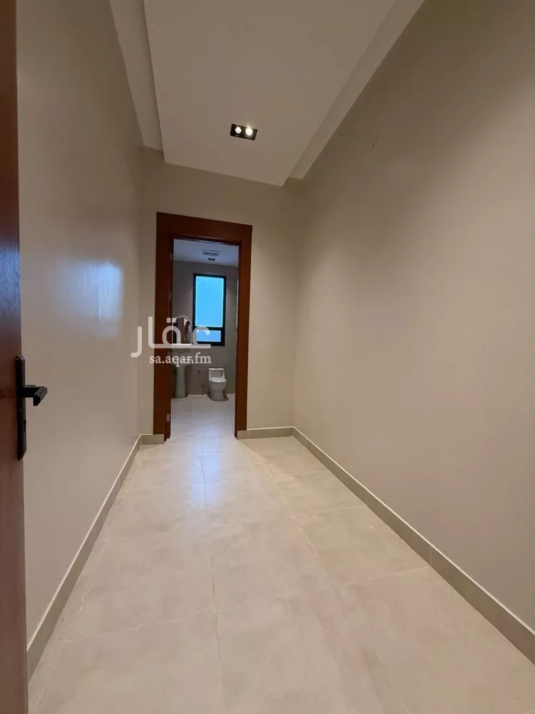 دور للبيع في شارع أبي المعالي بن حنيفة, حي الخليج, مدينة الرياض, منطقة الرياض صورة 3
