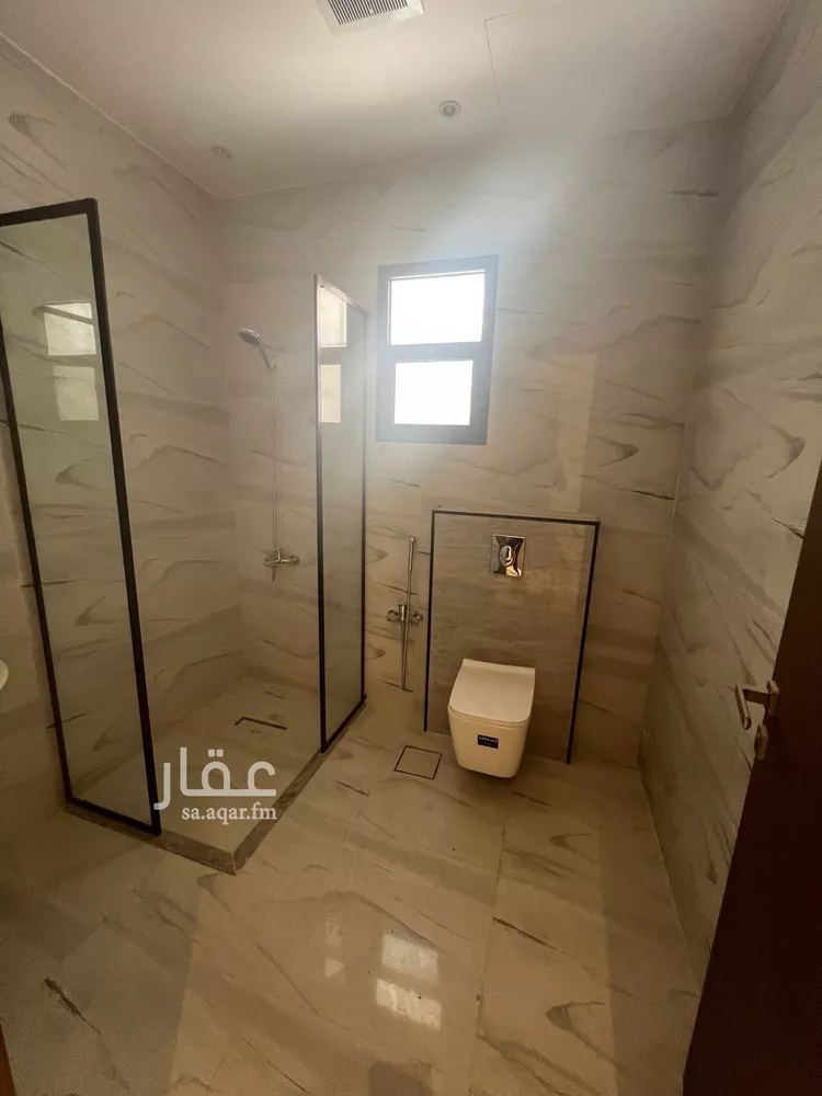 فيلا للبيع في شارع زيد الموشكي, حي المونسية, مدينة الرياض, منطقة الرياض 7