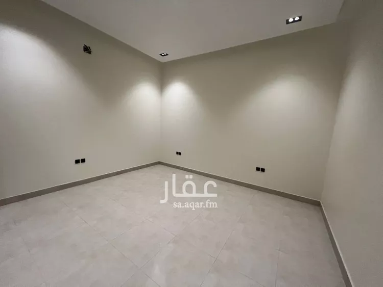 دور للبيع في شارع نويعمه, حي اليرموك, مدينة الرياض, منطقة الرياض 1 صورة