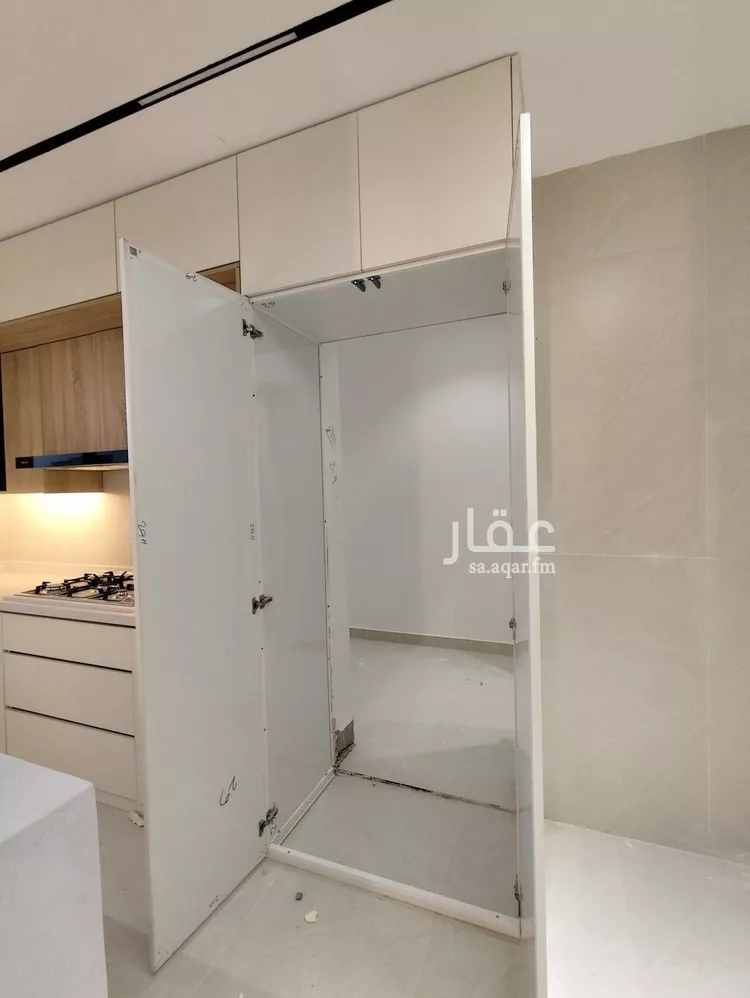 Floor for Sale in Riyadh Qurtubah صورة 4