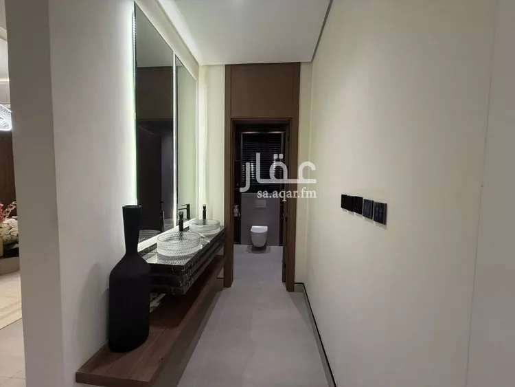 فيلا للبيع في شارع أوس بن المنذر الأنصاري, حي الرمال, مدينة الرياض, منطقة الرياض صورة 2