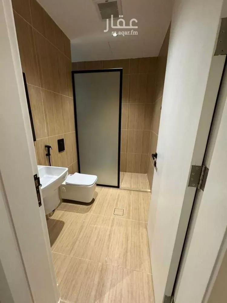 شقة للإيجار في شارع الجبل الأحمر ، حي قرطبة ، الرياض ، منطقة الرياض 1 صورة