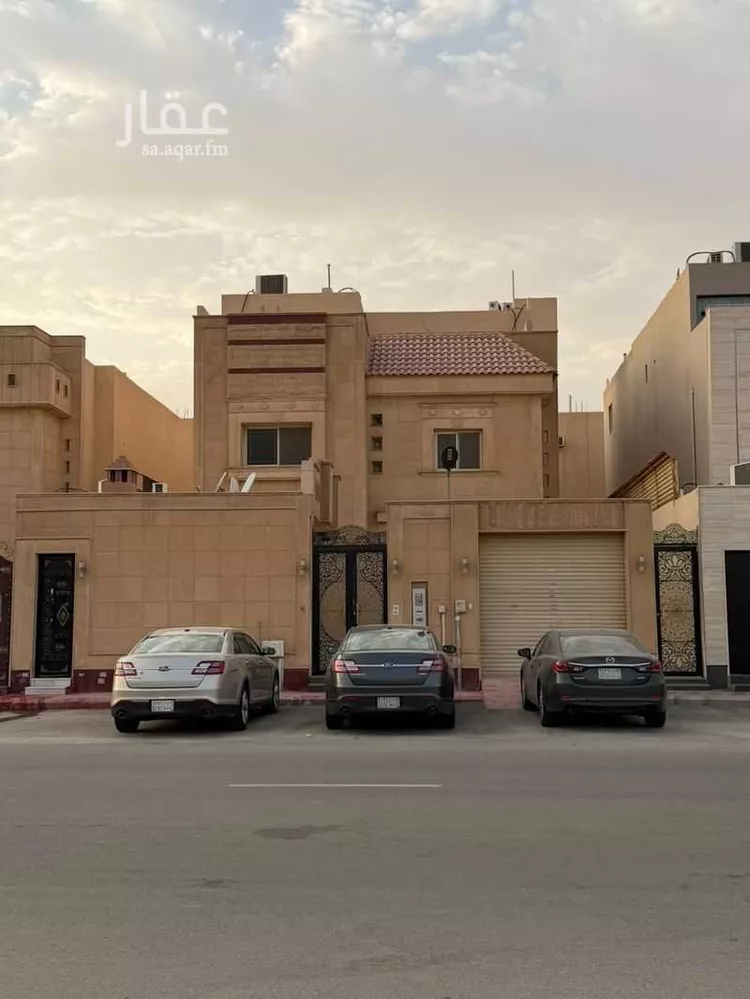 فيلا للبيع في شارع أحمد بن قاسم, حي إشبيلية, مدينة الرياض, منطقة الرياض صورة 5