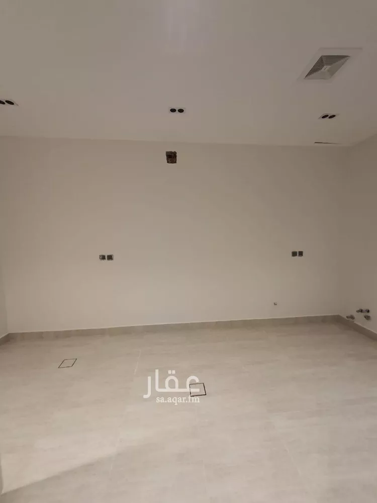 Floor for Sale in Riyadh Ash Sharq 25