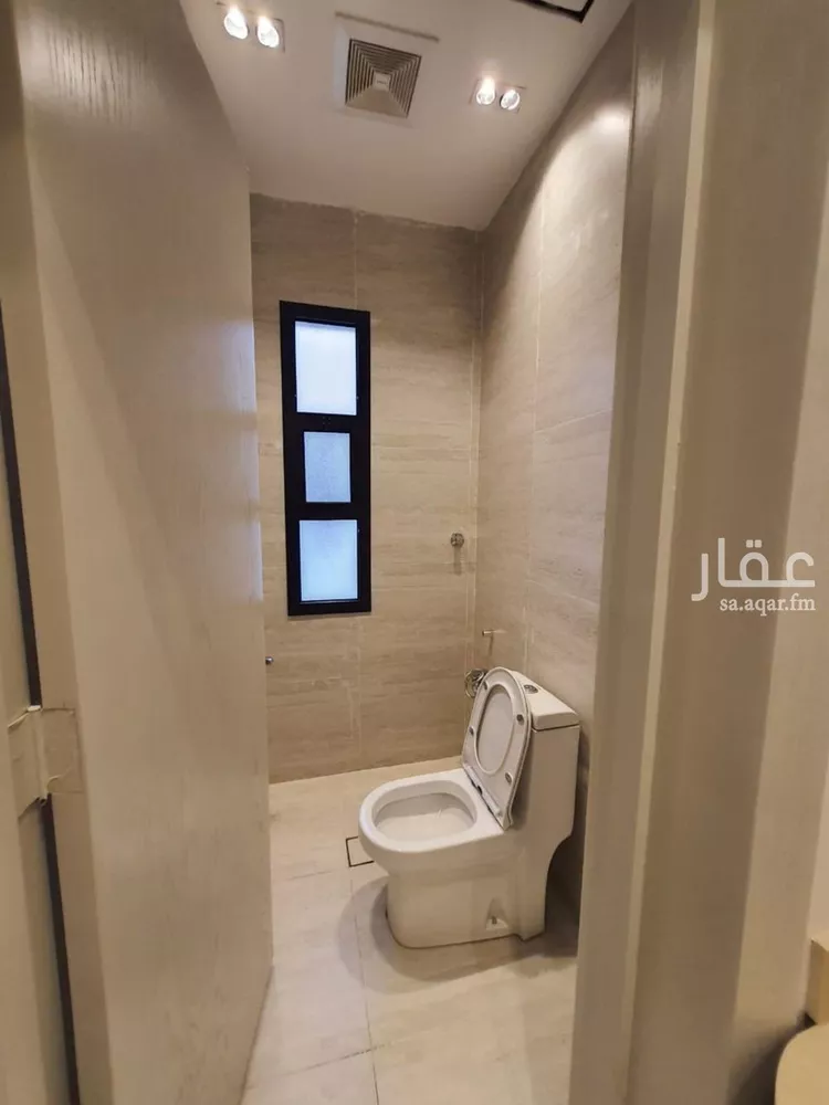 Floor for Sale in Riyadh Ash Sharq 11