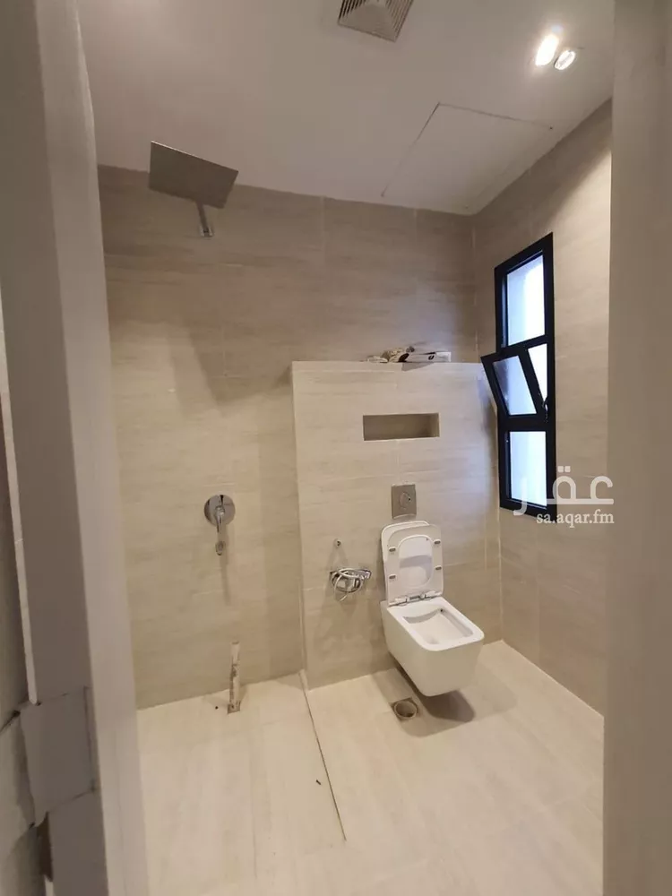 Floor for Sale in Riyadh Ash Sharq 10
