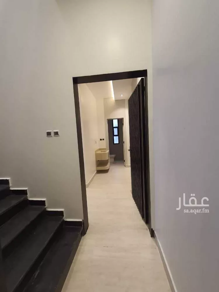 Floor for Sale in Riyadh Ash Sharq 10