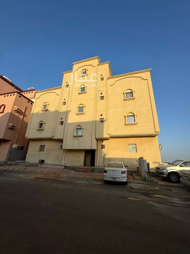عمارة للإيجار في شارع يحيى محمد قاسم غزواني ، حي الروضة ، جازان ، منطقة جازان صورة 2