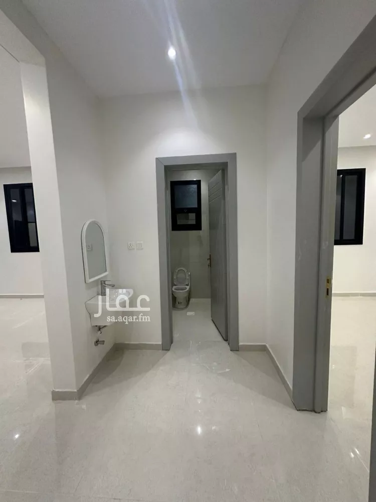 فيلا للبيع في شارع عمر الصفار, حي المرجان, مدينة الرياض, منطقة الرياض صورة 5