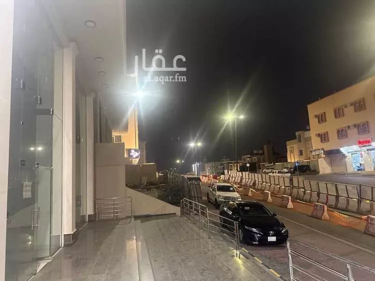 محل للإيجار في شارع الترمذي ، حي الموظفين ، أبها ، منطقة عسير صورة 3