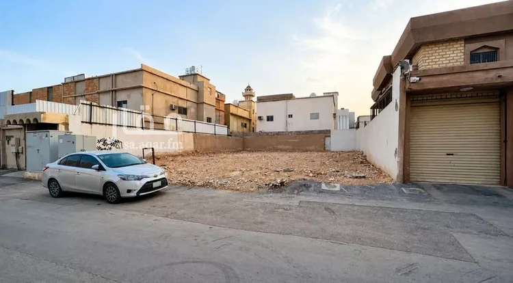 أرض للبيع في شارع وادي الأعشاب, حي الربوة, مدينة الرياض, منطقة الرياض