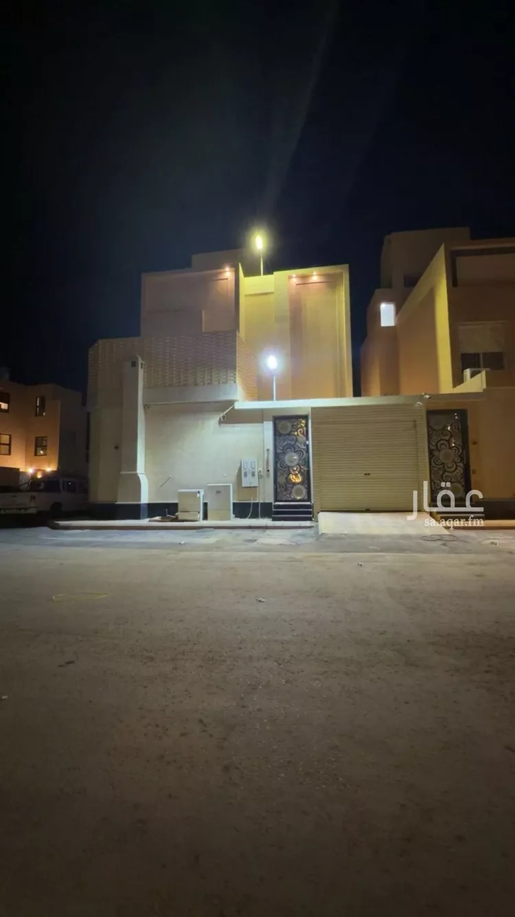 فيلا للإيجار في شارع أحمد بن عبداللطيف السنبسي, حي المهدية, مدينة الرياض, منطقة الرياض 1 صورة