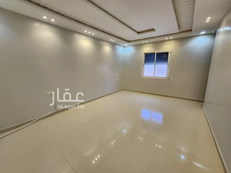 فيلا للإيجار في شارع أحمد بن عبداللطيف السنبسي, حي المهدية, مدينة الرياض, منطقة الرياض 25