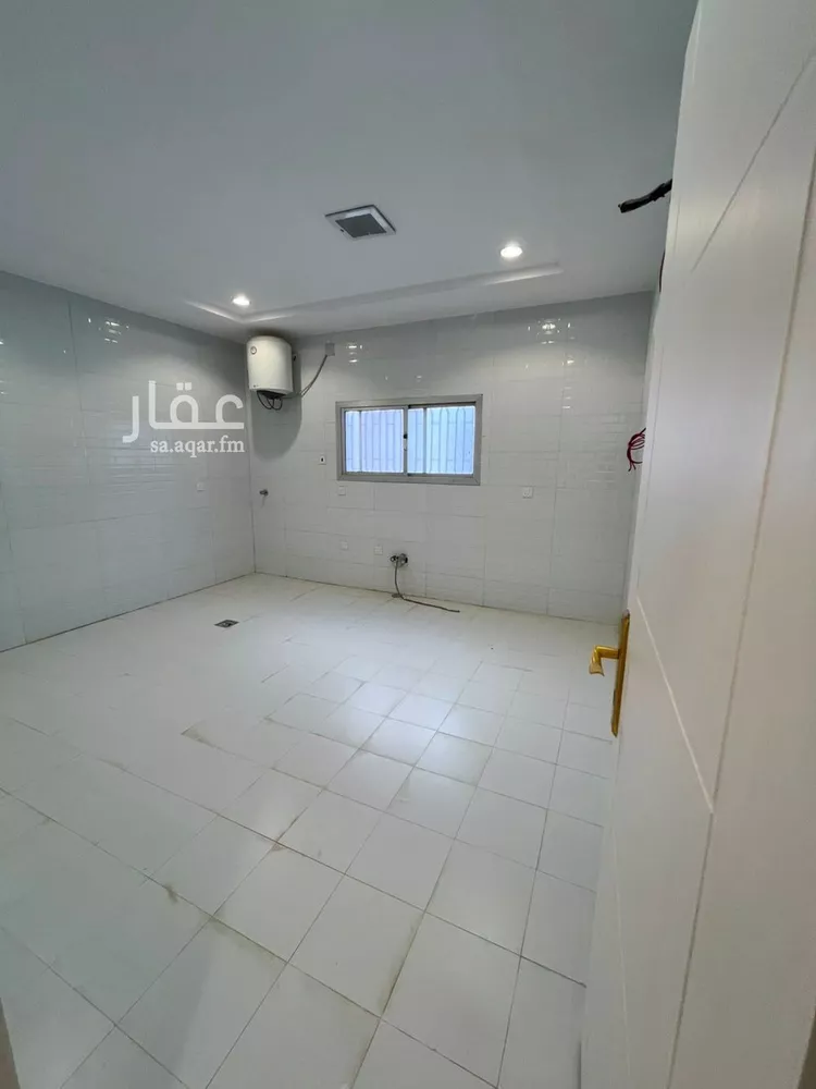 فيلا للإيجار في شارع عقيق اليمامة, حي أم الحمام الغربي, مدينة الرياض, منطقة الرياض 8