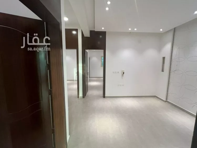 دور للإيجار في شارع أحمد بن محمد البغدادي, حي عكاظ, مدينة الرياض, منطقة الرياض صورة 4