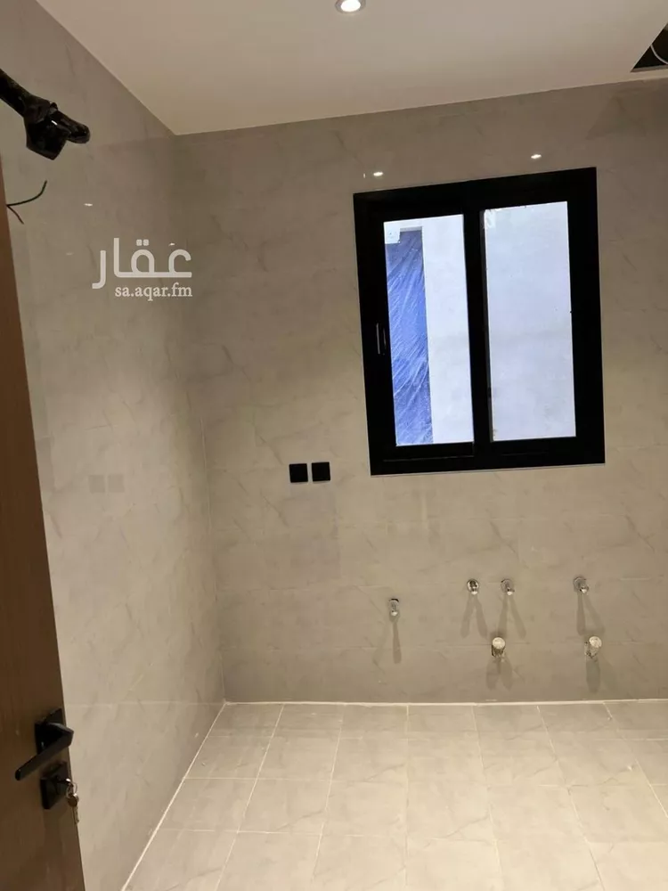 شقة للإيجار في شارع محمود قبادو الشريف, حي القادسية, مدينة الرياض, منطقة الرياض صورة 3