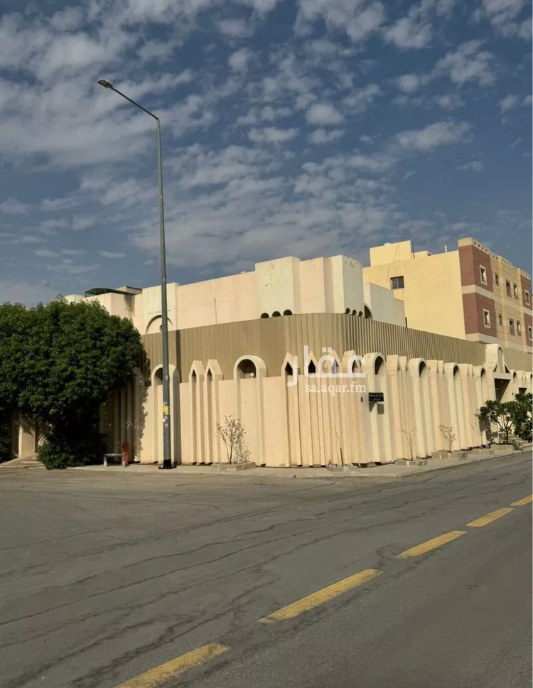 فيلا للبيع في شارع زامل بن سليم, حي الروابي, مدينة الرياض, منطقة الرياض صورة 2
