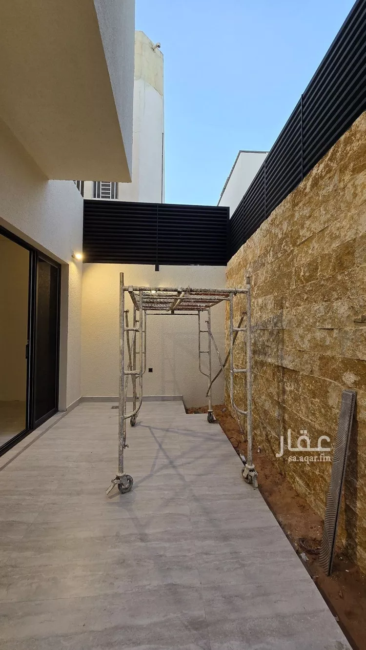 دور للبيع في شارع يحيي التاج, حي الزهرة, مدينة الرياض, منطقة الرياض صورة 3
