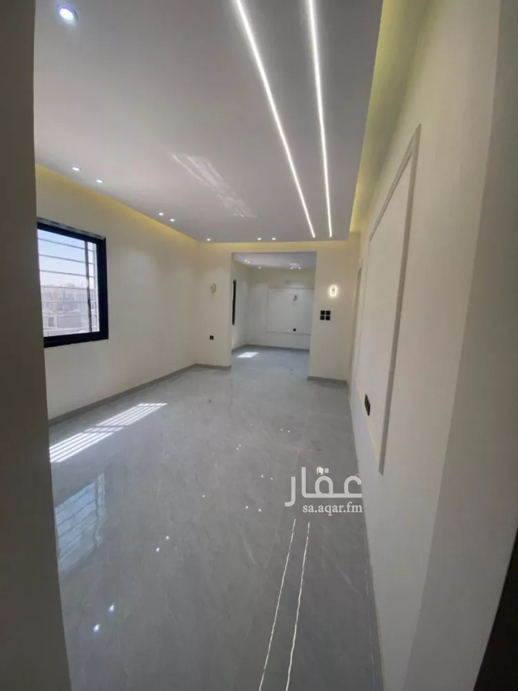 دور للبيع في شارع رفاعة بن شداد, حي عكاظ, مدينة الرياض, منطقة الرياض صورة 4