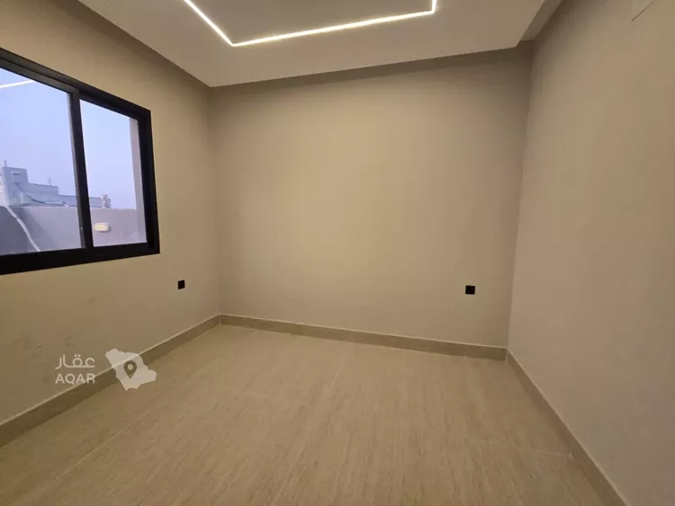 شقة للبيع في شارع الطريق الدائري الغربي, حي السويدي الغربي, مدينة الرياض, منطقة الرياض 5