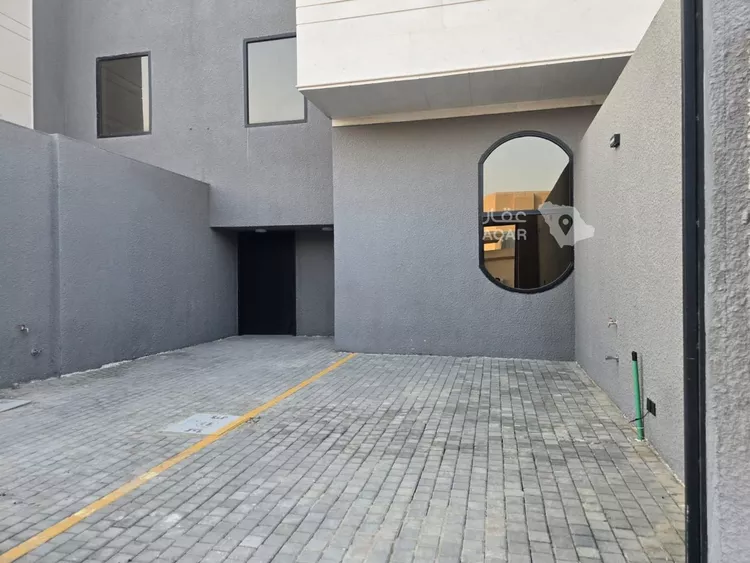شقة للبيع في شارع الطريق الدائري الغربي, حي السويدي الغربي, مدينة الرياض, منطقة الرياض 2