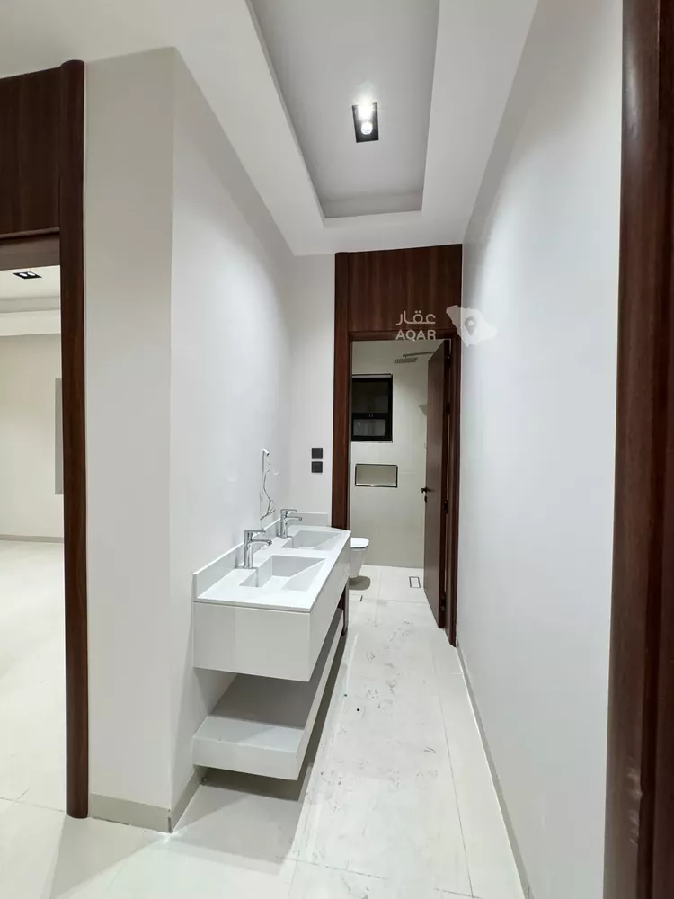 Floor for Sale in Riyadh Al Uraija Al Gharbiyah صورة 5