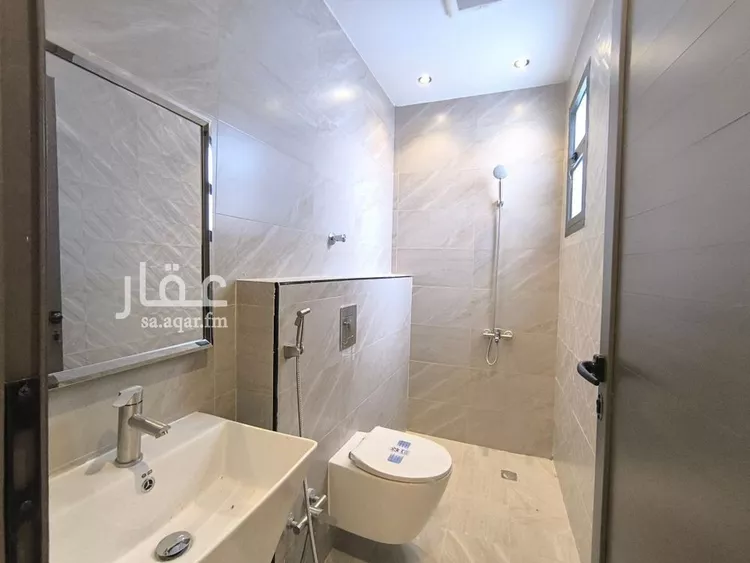 شقة للبيع في شارع حرمله بن هوذه, حي بدر, مدينة الرياض, منطقة الرياض صورة 2