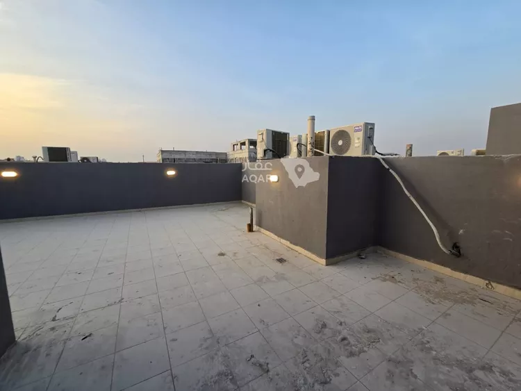 شقة للبيع في شارع الطريق الدائري الغربي, حي السويدي الغربي, مدينة الرياض, منطقة الرياض 8