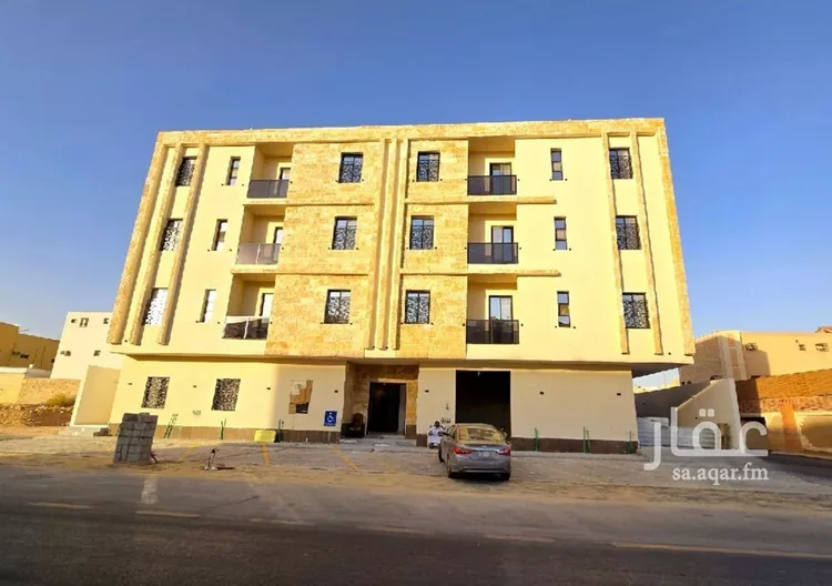 شقة للبيع في شارع عبدالرحمن بن قاسم, حي عكاظ, مدينة الرياض, منطقة الرياض