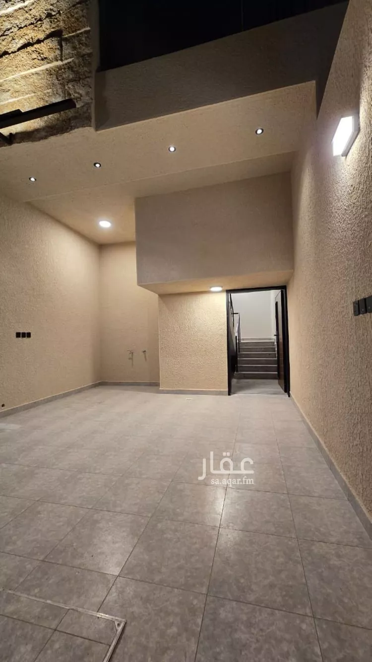 دور للبيع في شارع ابن أبي حاتم, حي بدر, مدينة الرياض, منطقة الرياض صورة 2