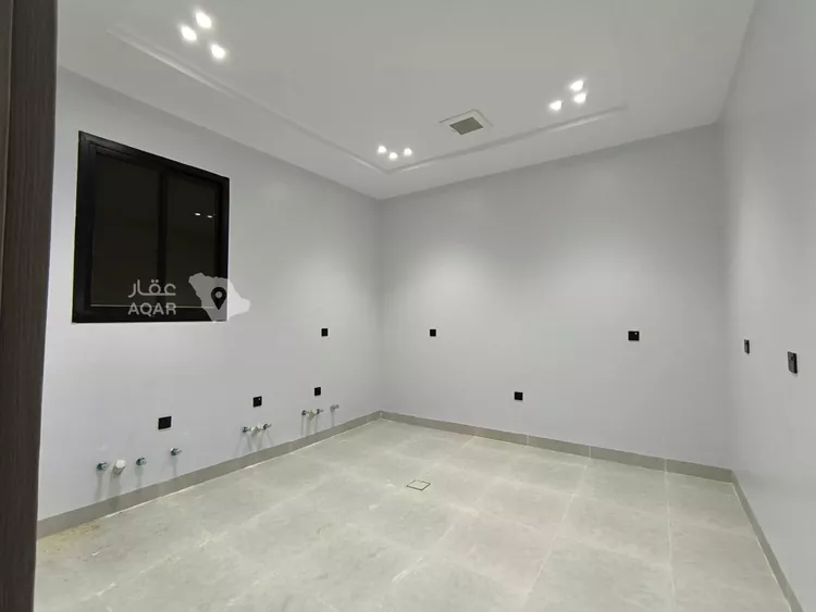Floor for Sale in Riyadh Tuwaiq 5