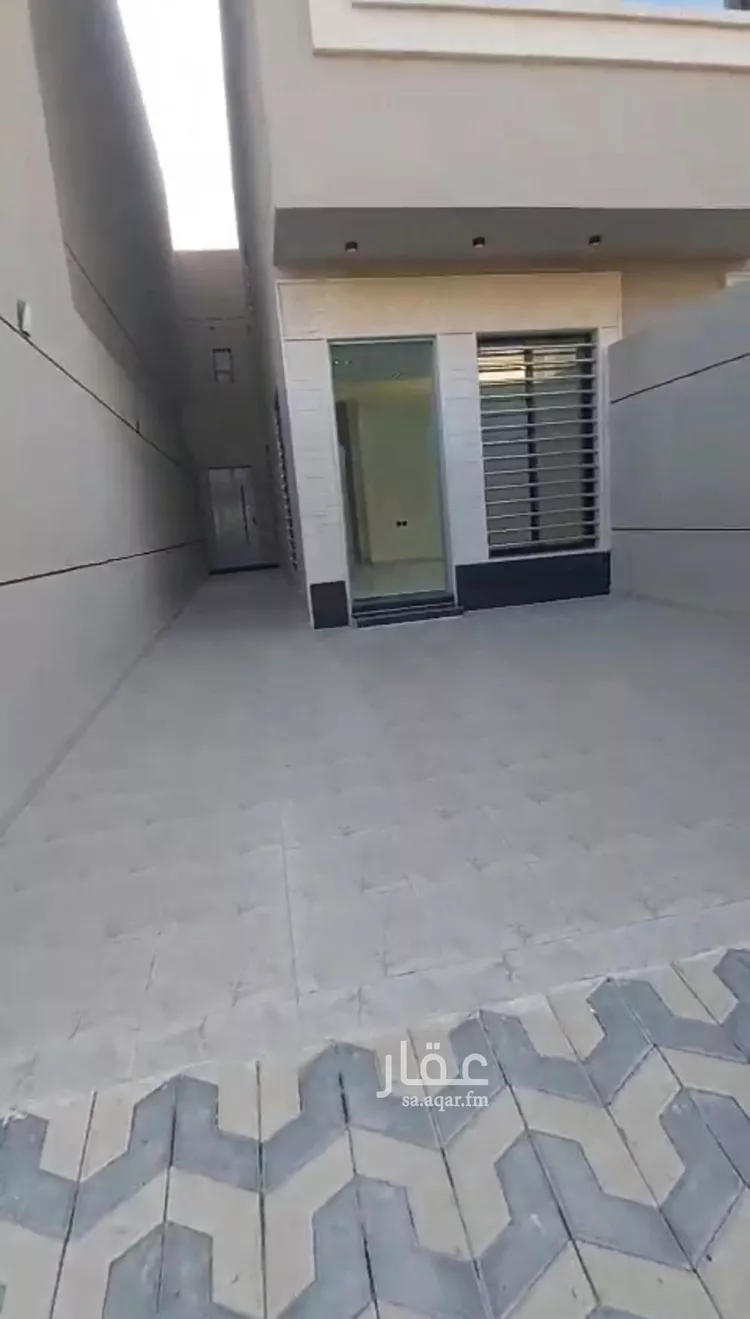 دور للبيع في شارع عبدالغني مشرف, حي العوالي, مدينة الرياض, منطقة الرياض صورة 2