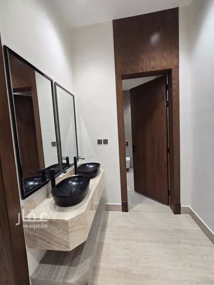 دور للبيع في شارع أبي شجاع اللوزي, حي السويدي الغربي, مدينة الرياض, منطقة الرياض 8