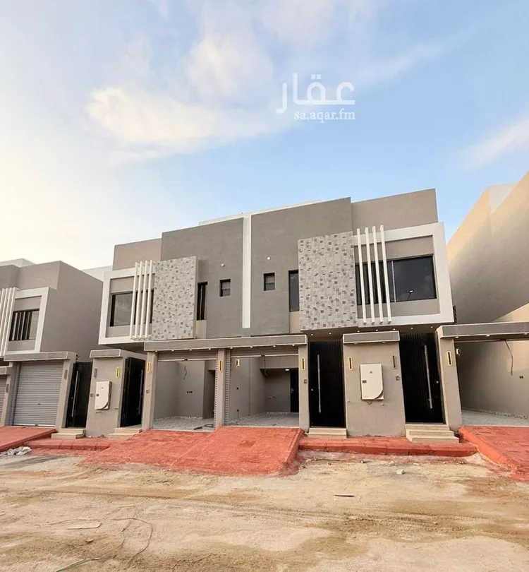 دور للبيع في شارع ابن نعيم, حي طيبة, مدينة الرياض, منطقة الرياض