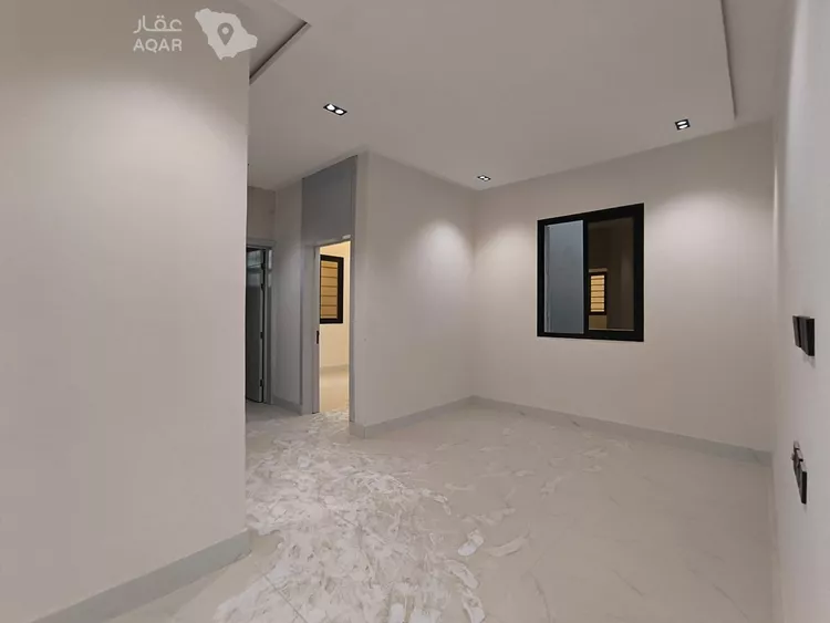 فيلا للبيع في شارع حي طيبه , حي طيبة, مدينة الرياض, منطقة الرياض 8