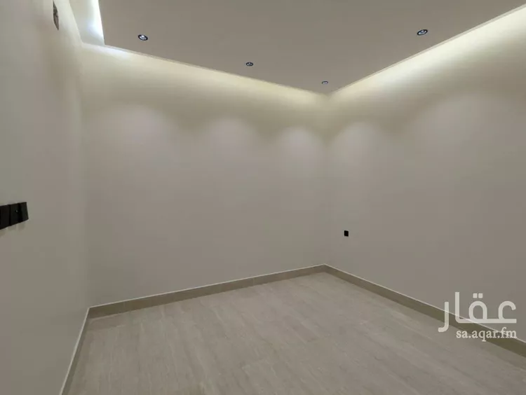 دور للبيع في شارع خلف بن معدان, حي بدر, مدينة الرياض, منطقة الرياض صورة 4